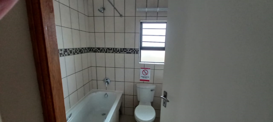 3 Bedroom Property for Sale in Mangaung Free State